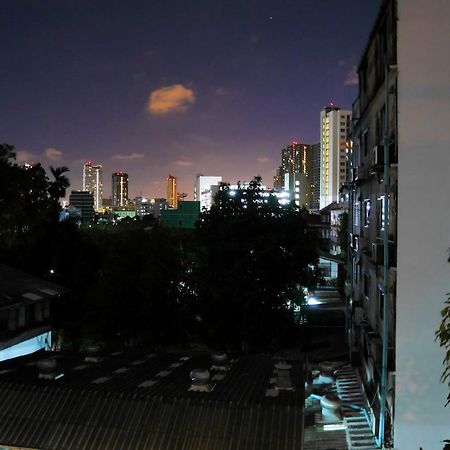 Phresh Hostel Bangkok Ngoại thất bức ảnh