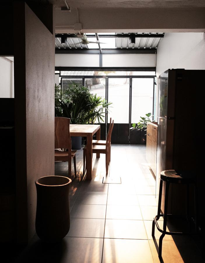 Phresh Hostel Bangkok Ngoại thất bức ảnh